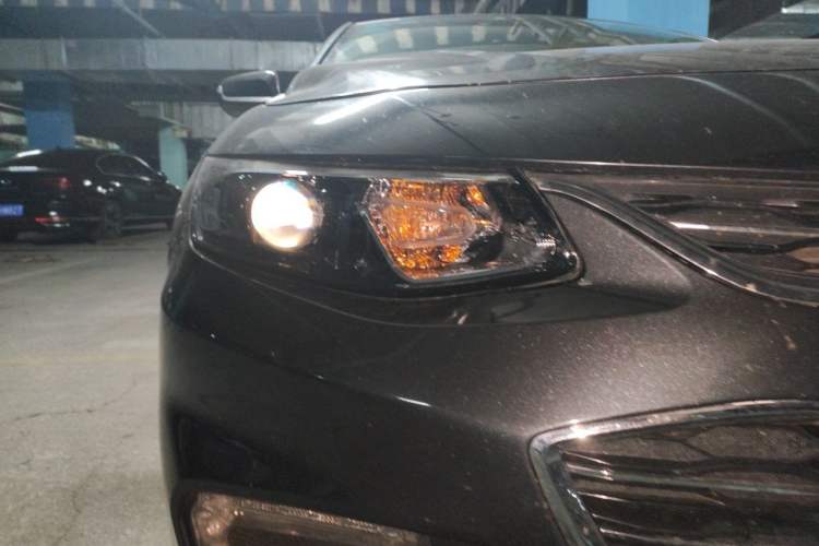 Used Chevrolet Malibu XL 2016 1.5T Dual-Clutch Ruichi Edition Right Front Headlight