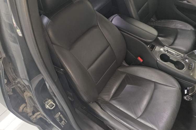 Used Chevrolet Malibu XL 2016 1.5T Dual-Clutch Ruichi Edition Right Front Seat