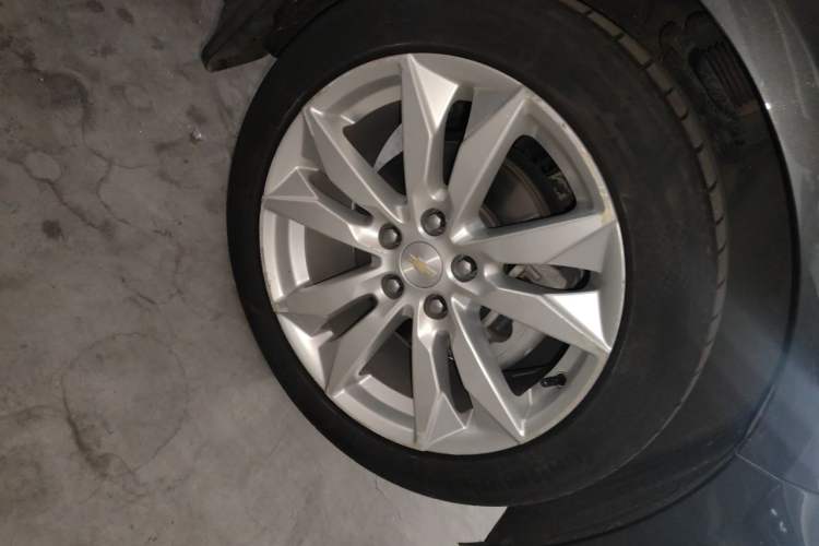 Used Chevrolet Malibu XL 2016 1.5T Dual-Clutch Ruibao Edition Right Front Wheel Hub