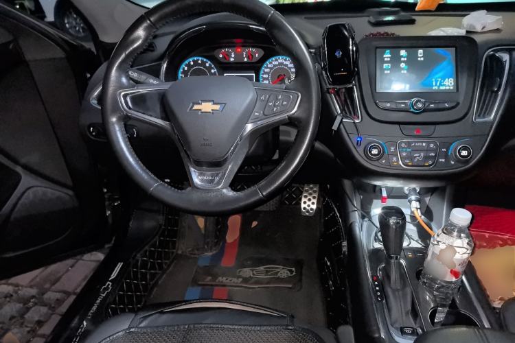 Used Chevrolet Malibu XL 2016 1.5T Dual-Clutch Ruichi Edition Steering Wheel