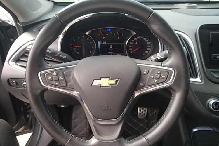 Used Chevrolet Malibu XL 2016 1.5T Dual-Clutch Ruibao Edition Steering Wheel