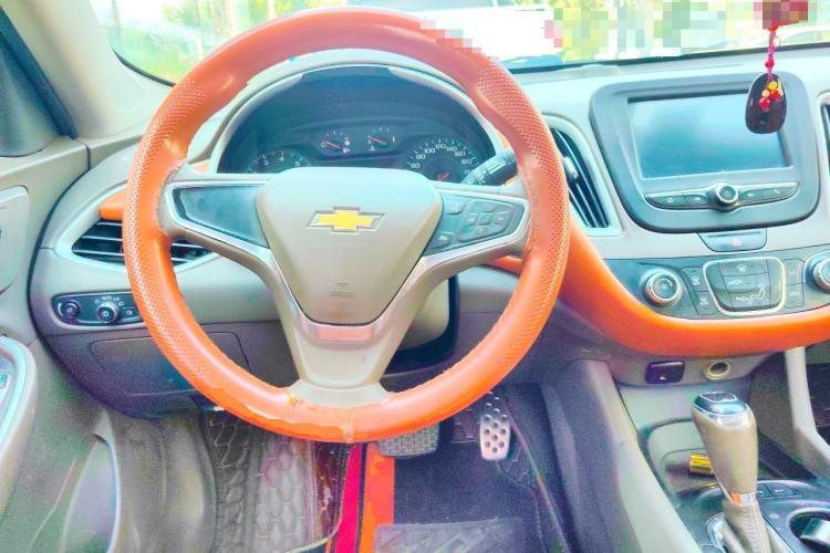 Used Chevrolet Malibu XL 2016 1.5T Dual-Clutch Enjoyment Edition Steering Wheel