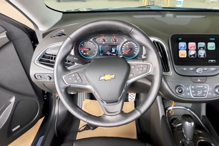 Used Chevrolet Malibu XL 2016 1.5T Dual-Clutch Ruibao Edition Steering Wheel
