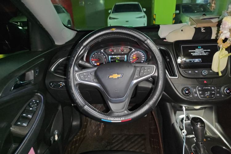 Used Chevrolet Malibu XL 2016 1.5T Dual-Clutch RuiShang Edition Steering Wheel