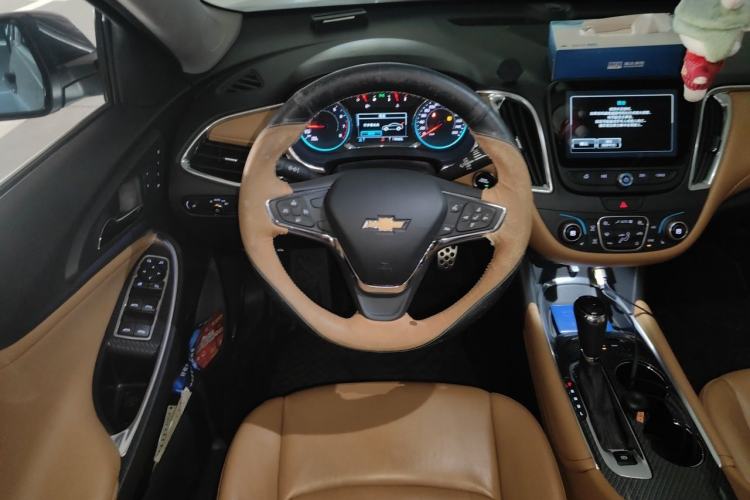 Used Chevrolet Malibu XL 2016 1.5T Dual-Clutch Ruibao Edition Steering Wheel