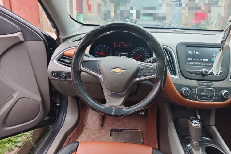 Used Chevrolet Malibu XL 2016 1.5T Dual-Clutch Enjoyment Edition Steering Wheel