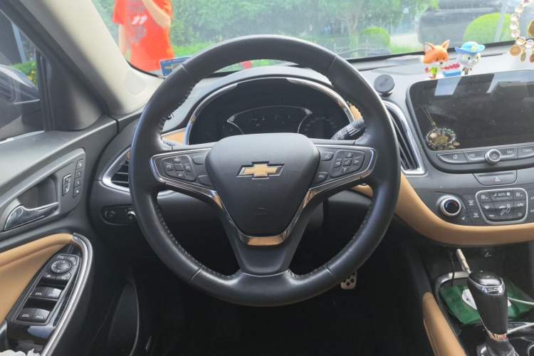 Used Chevrolet Malibu XL 2016 1.5T Dual-Clutch Ruibao Edition Steering Wheel