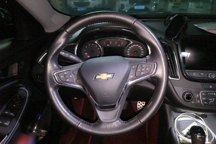 Used Chevrolet Malibu XL 2016 1.5T Dual-Clutch RuiShang Edition Steering Wheel