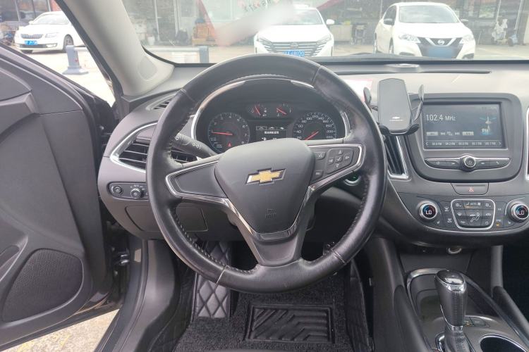 Used Chevrolet Malibu XL 2016 1.5T Dual-Clutch Ruichi Edition Steering Wheel