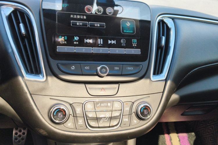 Used Chevrolet Malibu XL 2016 1.5T Dual-Clutch RuiShang Edition Audio And AC Panel