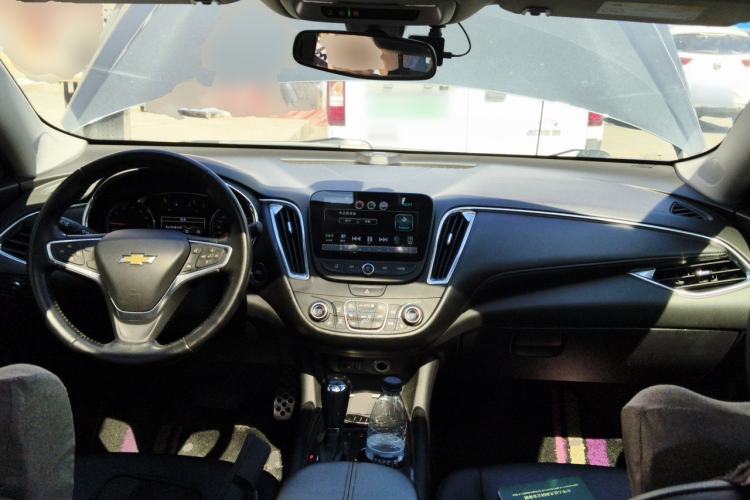 Used Chevrolet Malibu XL 2016 1.5T Dual-Clutch RuiShang Edition Center Console