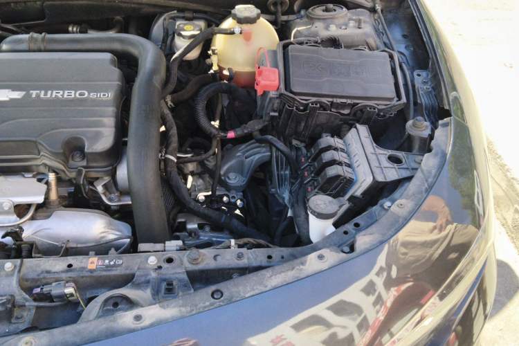 Used Chevrolet Malibu XL 2016 1.5T Dual-Clutch RuiShang Edition Engine Bay Left