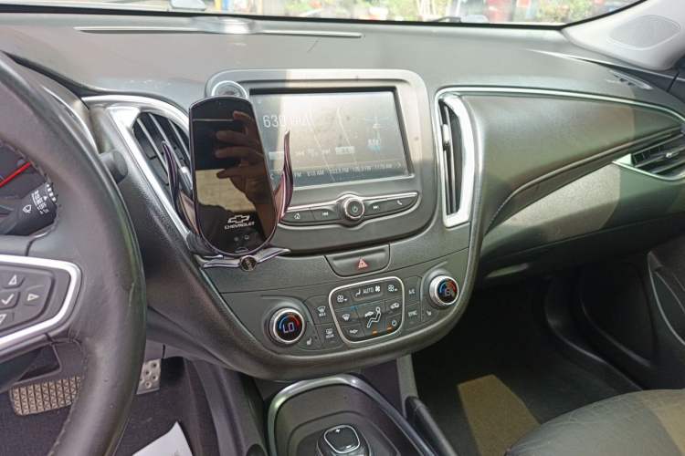 Used Chevrolet Malibu XL 2016 1.5T Dual-Clutch Ruichi Edition Audio And AC Panel