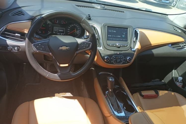Used Chevrolet Malibu XL 2016 1.5T Dual-Clutch Ruichi Edition Center Console