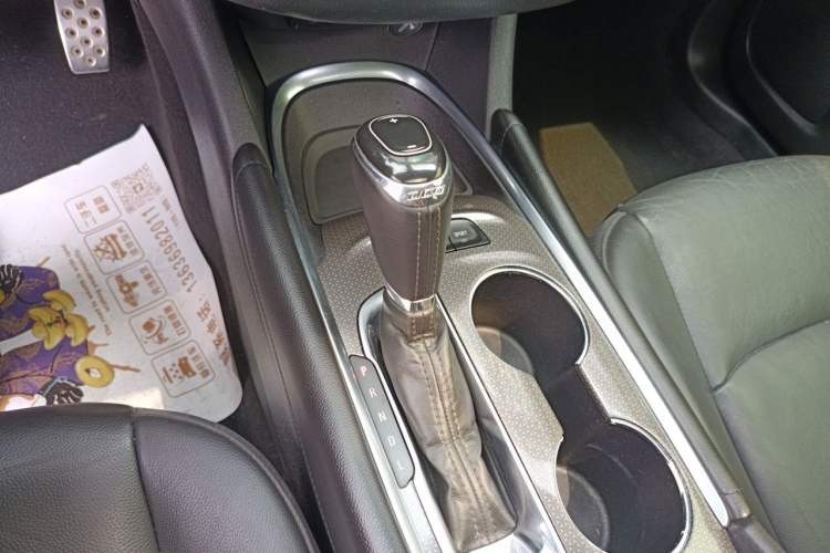 Used Chevrolet Malibu XL 2016 1.5T Dual-Clutch Ruichi Edition Gear Lever