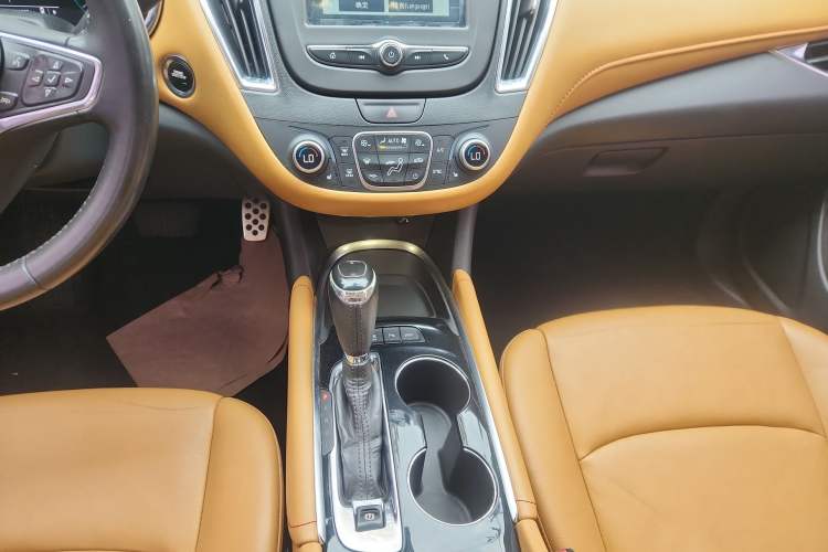 Used Chevrolet Malibu XL 2016 1.5T Dual-Clutch Ruichi Edition Gear Lever