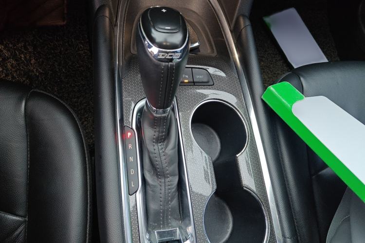 Used Chevrolet Malibu XL 2016 1.5T Dual-Clutch Ruichi Edition Gear Lever