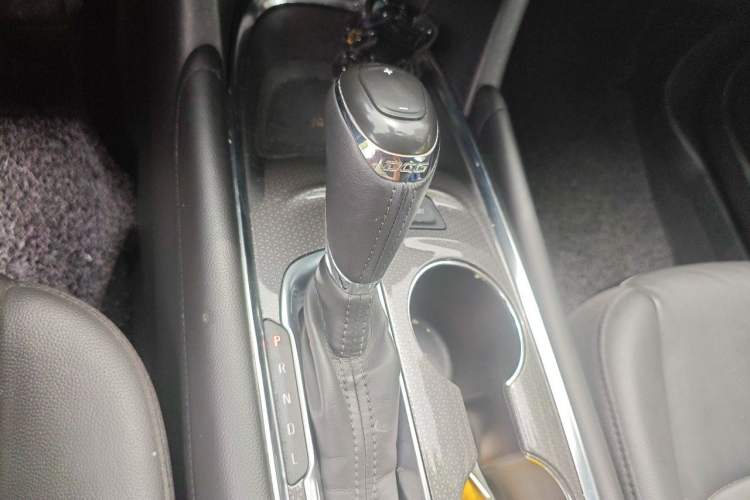 Used Chevrolet Malibu XL 2016 1.5T Dual-Clutch Ruichi Edition Gear Lever