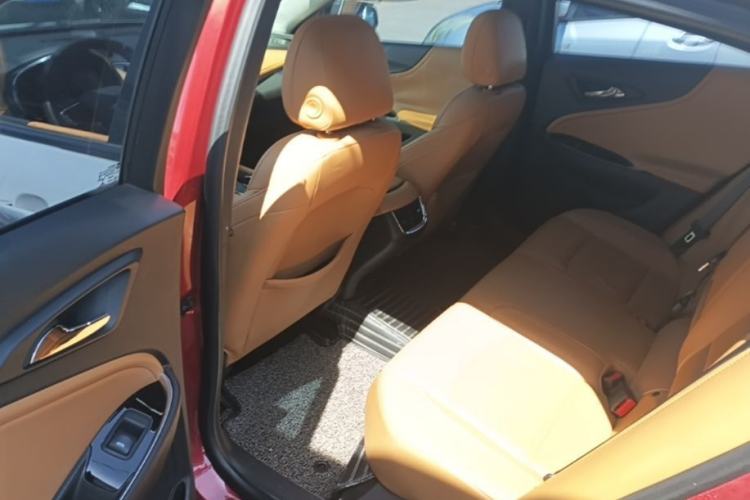 Used Chevrolet Malibu XL 2016 1.5T Dual-Clutch Ruichi Edition Left Rear Seat