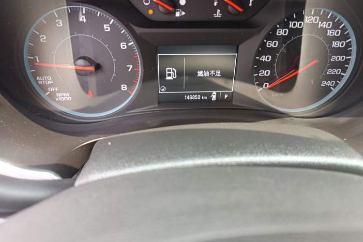 Used Chevrolet Malibu XL 2016 1.5T Dual-Clutch Ruichi Edition Odometer Close Up