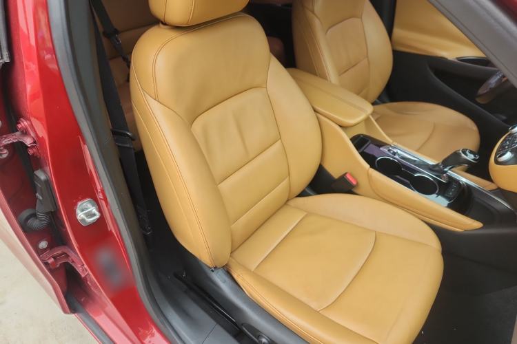 Used Chevrolet Malibu XL 2016 1.5T Dual-Clutch Ruichi Edition Right Front Seat