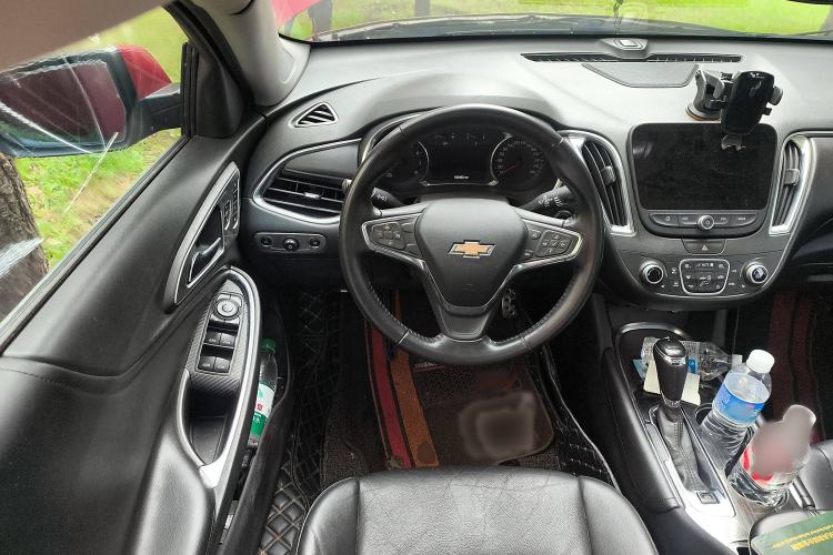Used Chevrolet Malibu XL 2016 1.5T Dual-Clutch Ruibao Edition Steering Wheel