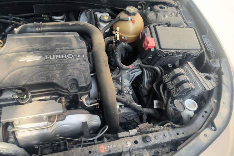 Used Chevrolet Malibu XL 2016 1.5T Dual-Clutch Ruichi Edition Engine Bay Left