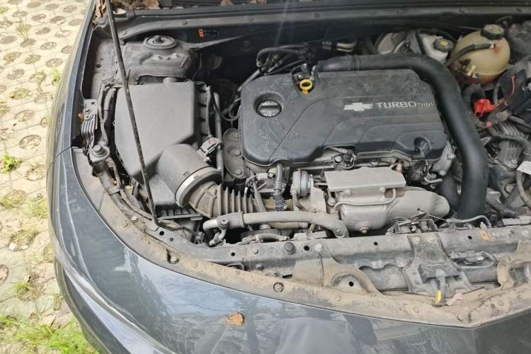 Used Chevrolet Malibu XL 2016 1.5T Dual-Clutch Ruichi Edition Engine Bay Right