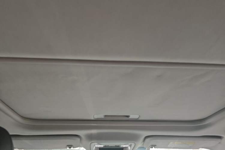 Used Chevrolet Malibu XL 2016 1.5T Dual-Clutch Ruichi Edition Headliner