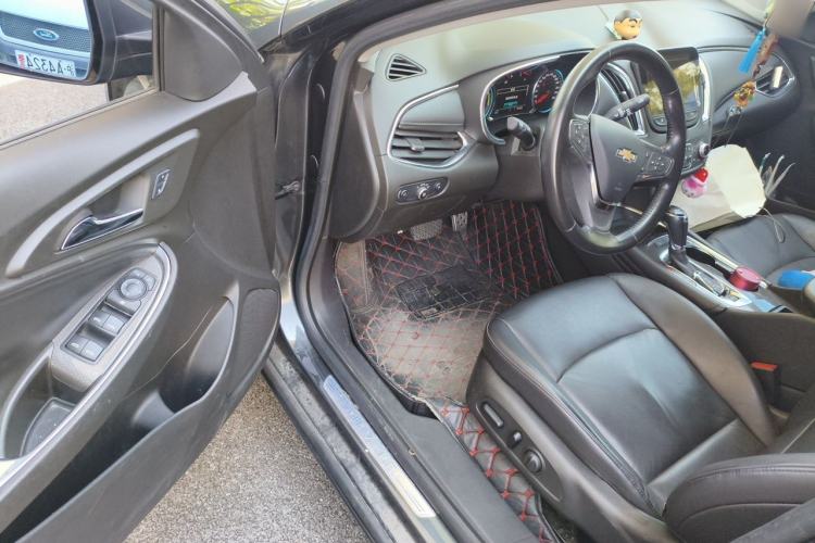 Used Chevrolet Malibu XL 2016 1.8L Full Hybrid Ruishang Edition Interior 3