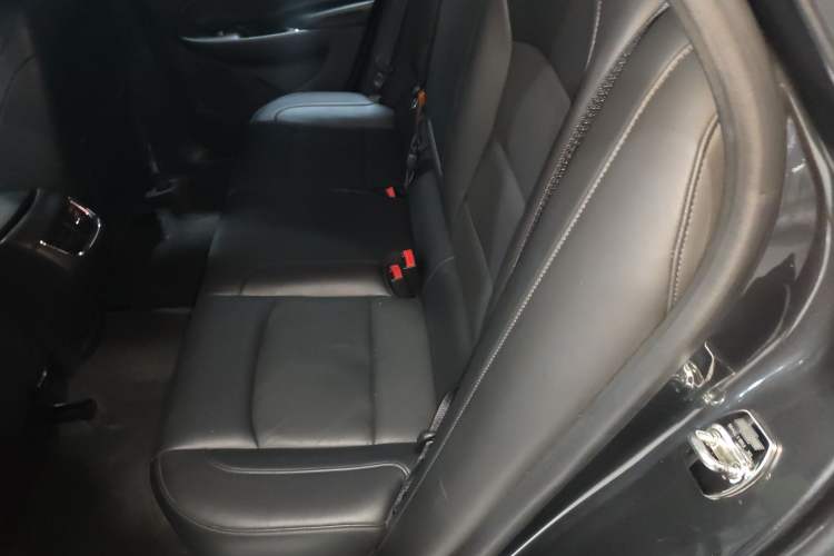 Used Chevrolet Malibu XL 2016 1.5T Dual-Clutch Ruichi Edition Left Rear Seat