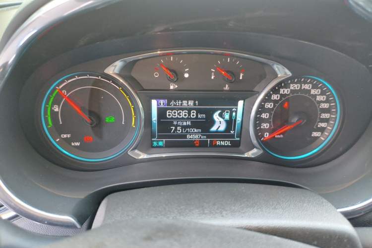 Used Chevrolet Malibu XL 2016 1.8L Full Hybrid Ruishang Edition Odometer Close Up