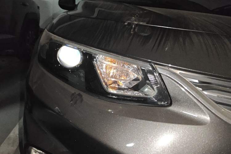 Used Chevrolet Malibu XL 2016 1.5T Dual-Clutch Ruichi Edition Right Front Headlight