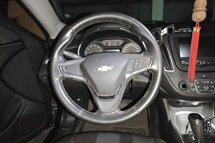 Used Chevrolet Malibu XL 2016 1.5T Dual-Clutch Ruichi Edition Steering Wheel