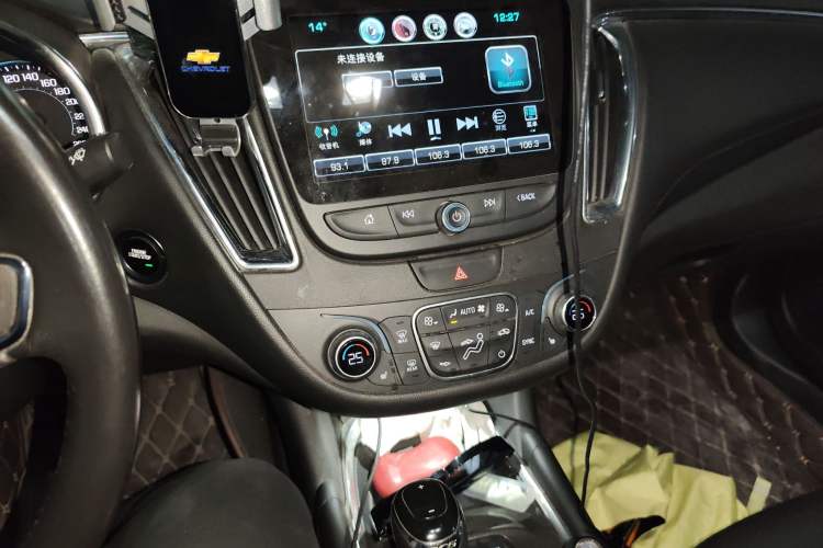 Used Chevrolet Malibu XL 2016 1.5T Dual-Clutch RuiShang Edition Audio And AC Panel