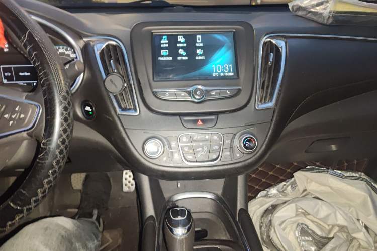 Used Chevrolet Malibu XL 2016 1.5T Dual-Clutch Ruichi Edition Audio And AC Panel