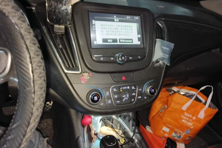 Used Chevrolet Malibu XL 2016 1.5T Dual-Clutch Ruichi Edition Audio And AC Panel