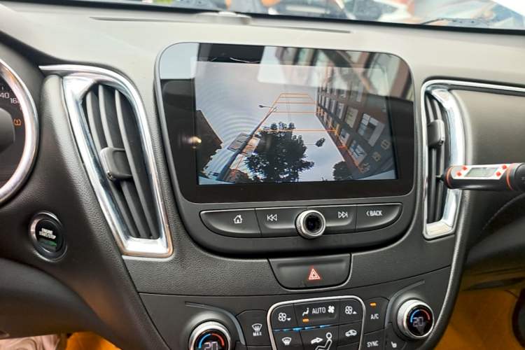 Used Chevrolet Malibu XL 2016 1.5T Dual-Clutch RuiShang Edition Audio And AC Panel