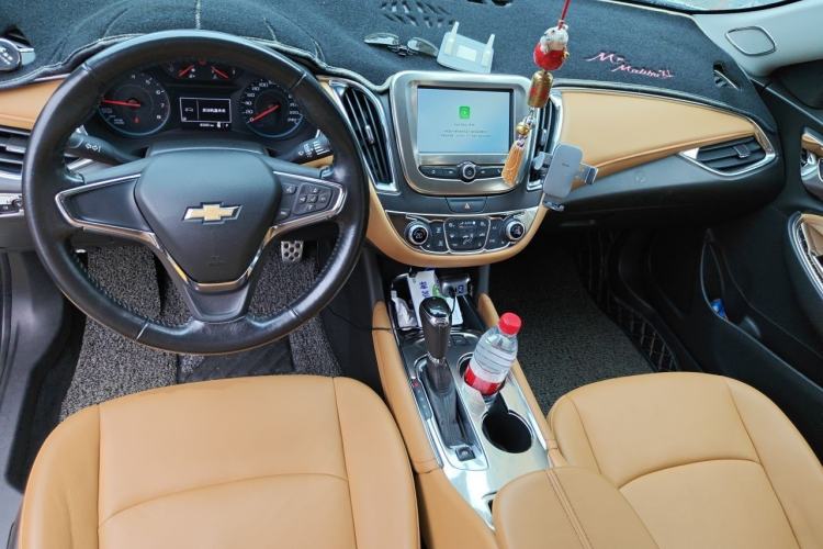 Used Chevrolet Malibu XL 2016 1.5T Dual-Clutch Ruichi Edition Center Console