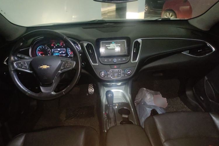 Used Chevrolet Malibu XL 2016 1.5T Dual-Clutch Ruibao Edition Center Console