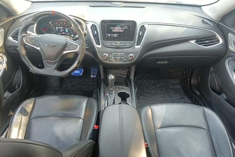 Used Chevrolet Malibu XL 2016 1.5T Dual-Clutch RuiShang Edition Center Console