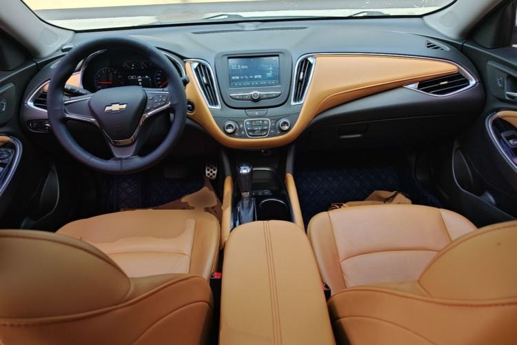 Used Chevrolet Malibu XL 2016 1.5T Dual-Clutch Ruichi Edition Center Console