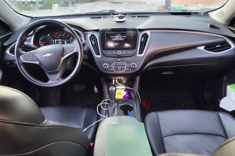 Used Chevrolet Malibu XL 2016 1.5T Dual-Clutch Ruibao Edition Center Console