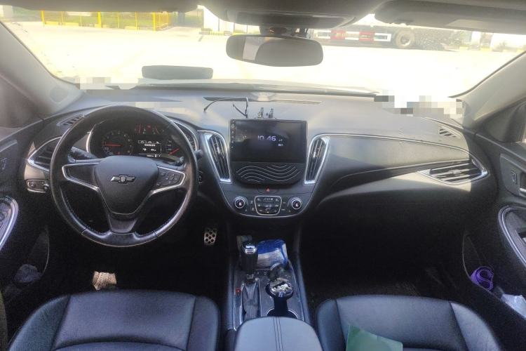 Used Chevrolet Malibu XL 2016 1.5T Dual-Clutch Ruichi Edition Center Console