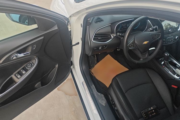 Used Chevrolet Malibu XL 2016 1.5T Dual-Clutch RuiShang Edition Driver Seat