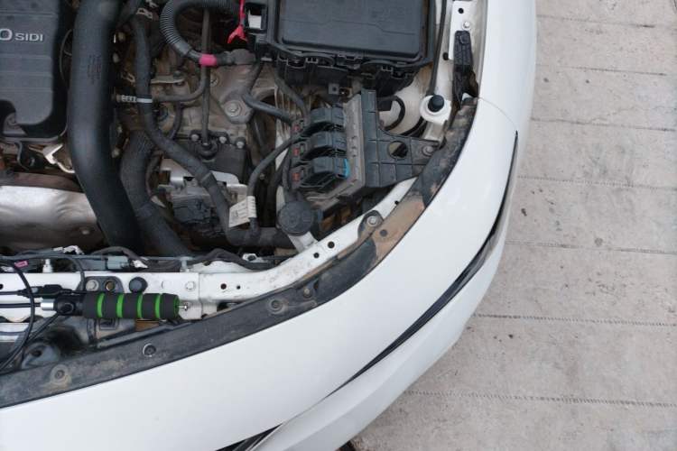 Used Chevrolet Malibu XL 2016 1.5T Dual-Clutch Ruichi Edition Engine Bay Left