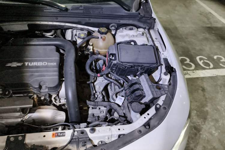 Used Chevrolet Malibu XL 2016 1.5T Dual-Clutch Ruichi Edition Engine Bay Left