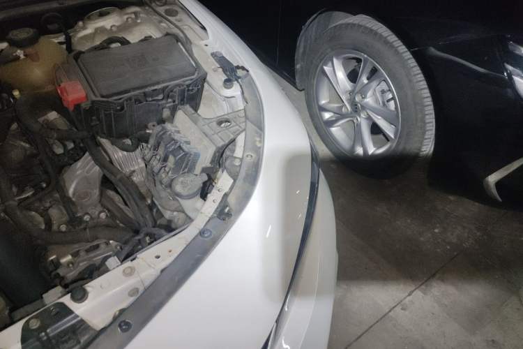 Used Chevrolet Malibu XL 2016 1.5T Dual-Clutch Enjoyment Edition Engine Bay Left