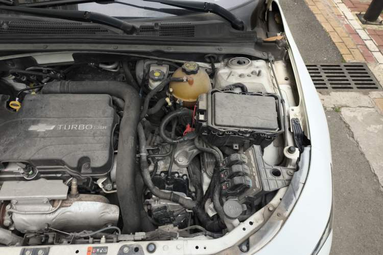 Used Chevrolet Malibu XL 2016 1.5T Dual-Clutch Ruichi Edition Engine Bay Left