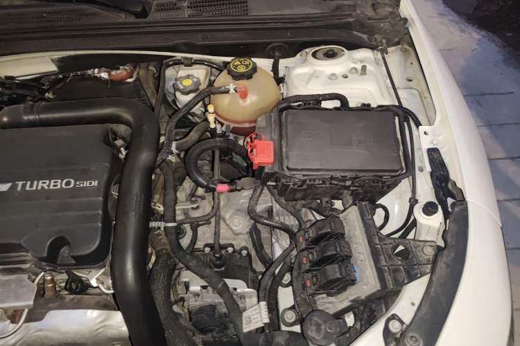 Used Chevrolet Malibu XL 2016 1.5T Dual-Clutch Ruichi Edition Engine Bay Left
